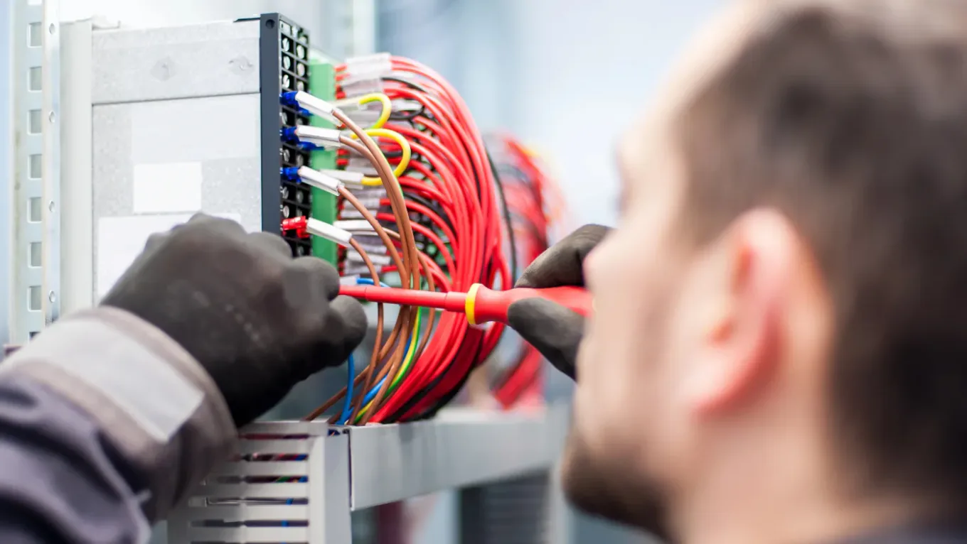 Contrôle d'un circuit d'éclairage extérieur à Miramont-de-Comminges